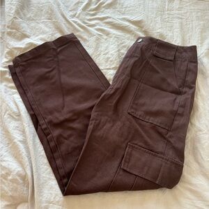 Brown cargo baggy straight leg pants size small